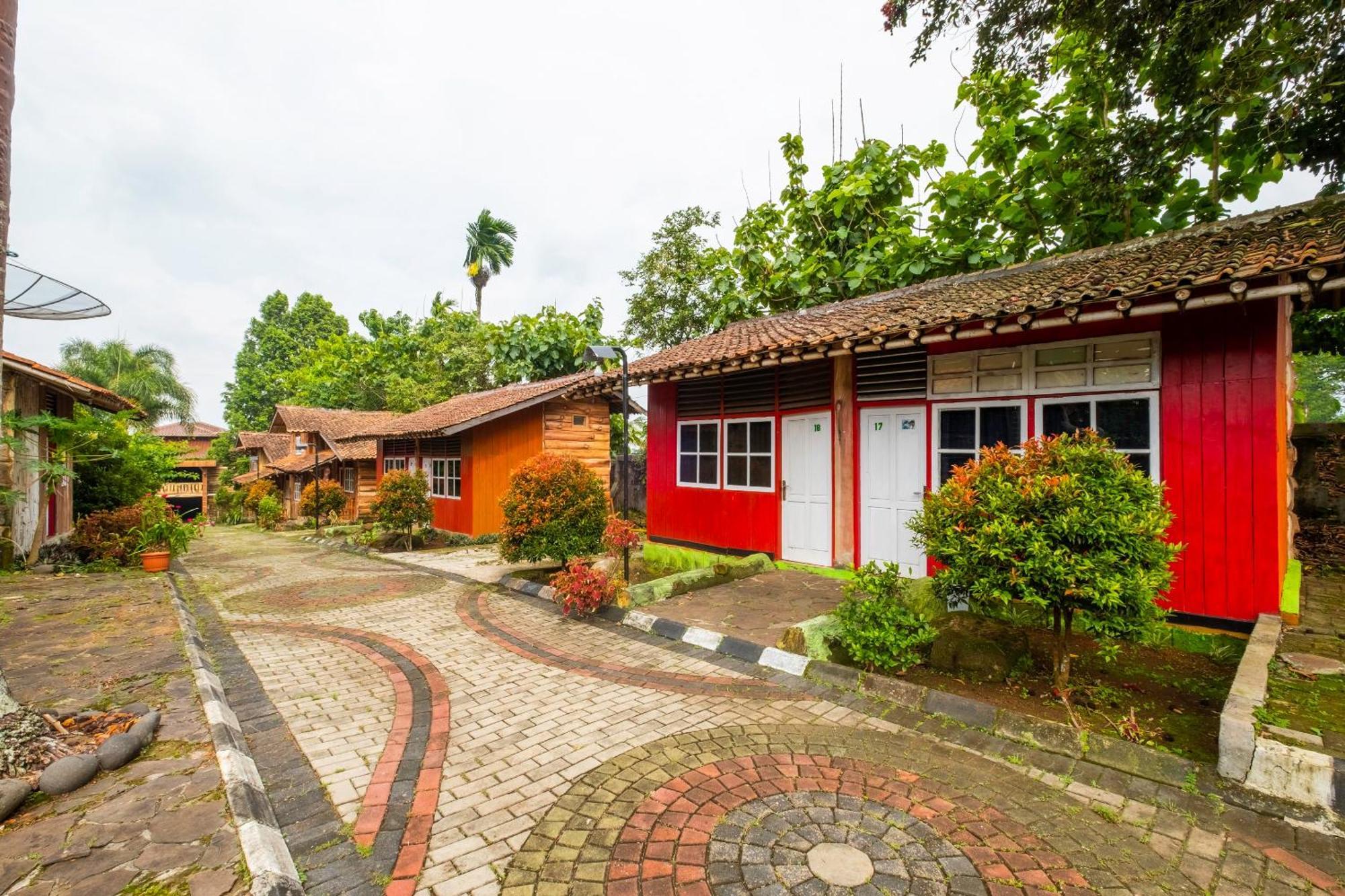 Oyo 2278 Cikidang Hunting Resort Sukabumi Exterior foto
